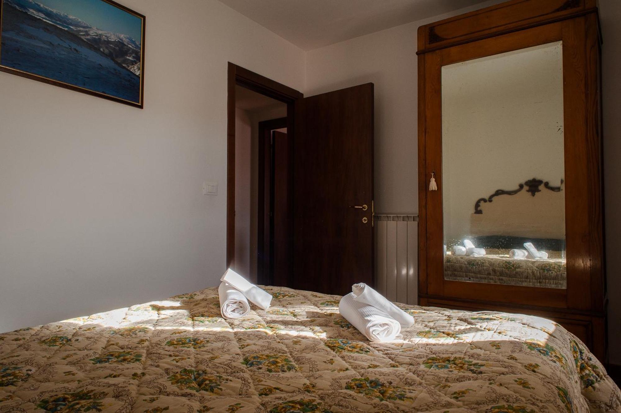 Ferienwohnung Casa Ladyhawke Santo Stefano Di Sessanio Exterior foto